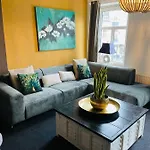 Valkenhof Szálloda 2*