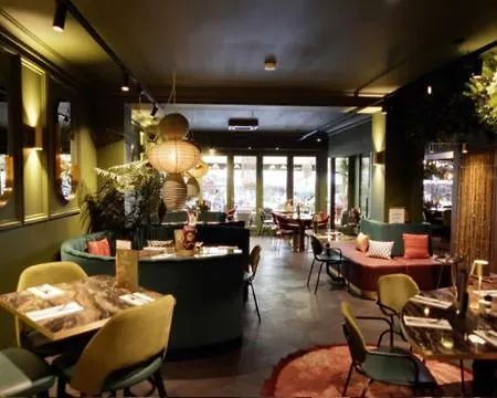 Valkenhof Hotel 2*