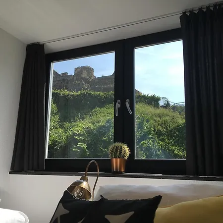 Hotel Valkenhof 2*