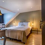 Hotel Valkenhof 2*